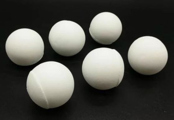 高い純度の酸化アルミニウムの球10のMmのアルミナ粉砕媒体の球陶磁器球